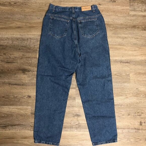 Liz Claiborne women’s classic fit Jeans, Size 12 short - Picture 7 of 9